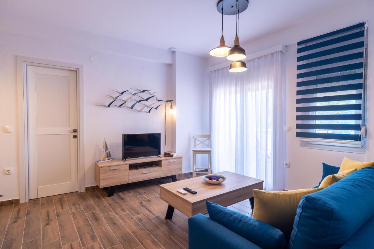 Elvis Nest Daire Nea Moudania Dış mekan fotoğraf